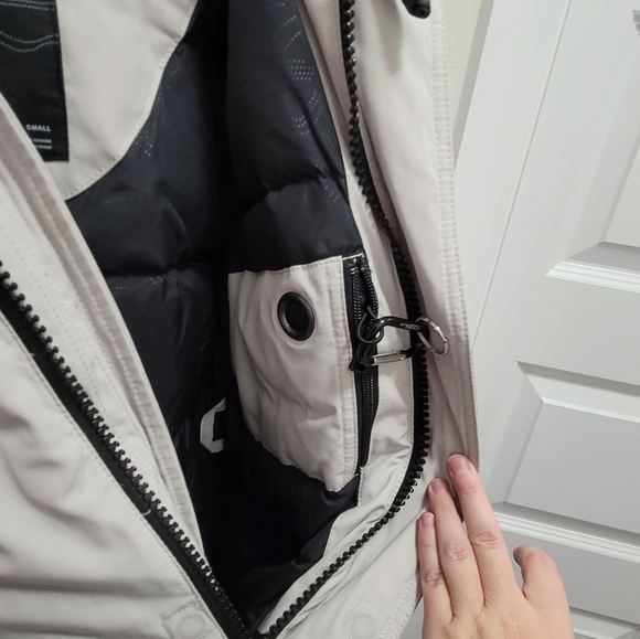 Tna goose downfilled coat - Picture 4 of 6